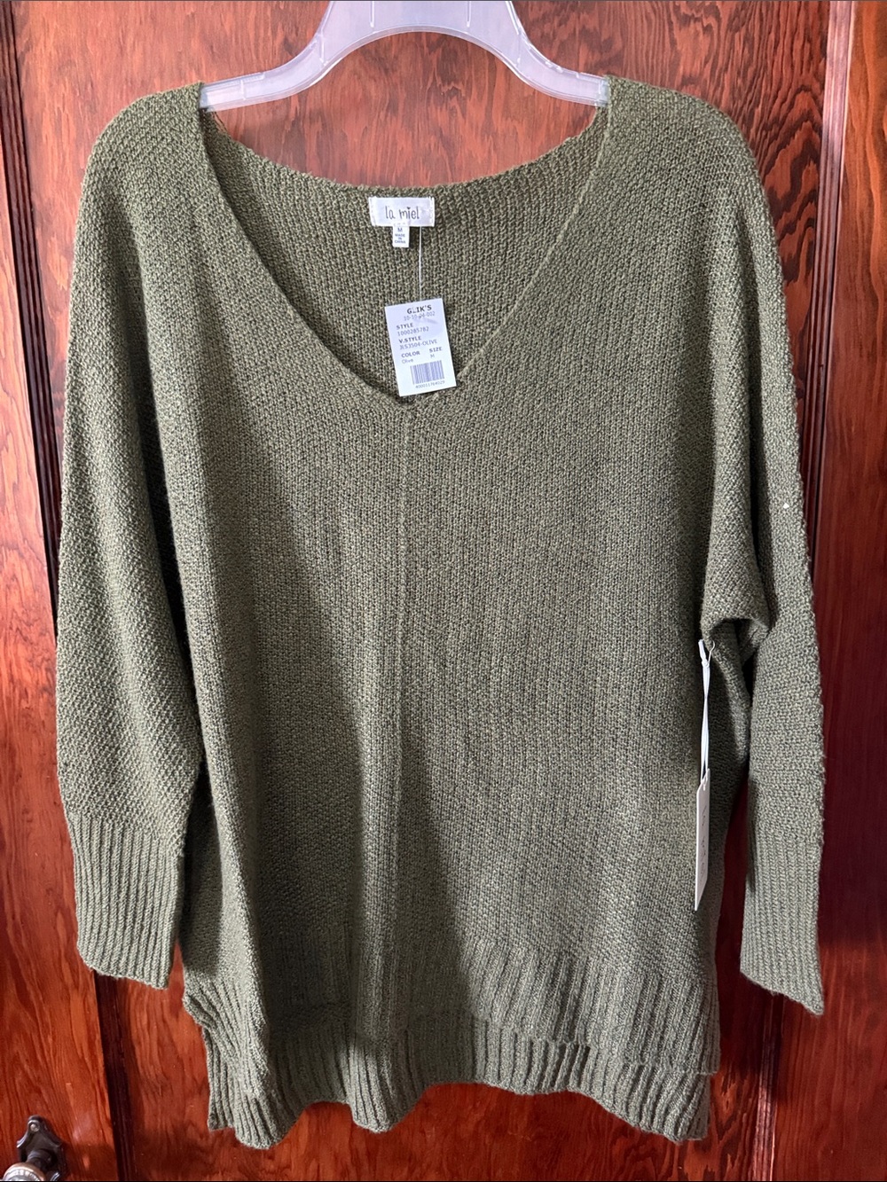 LA MIEL Olive Green V-Neck Knit Sweater